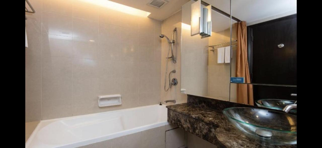Resort Suites By Landmark At Bandar Sunway Sunway Lagoon Kampong Penaga  외부 사진